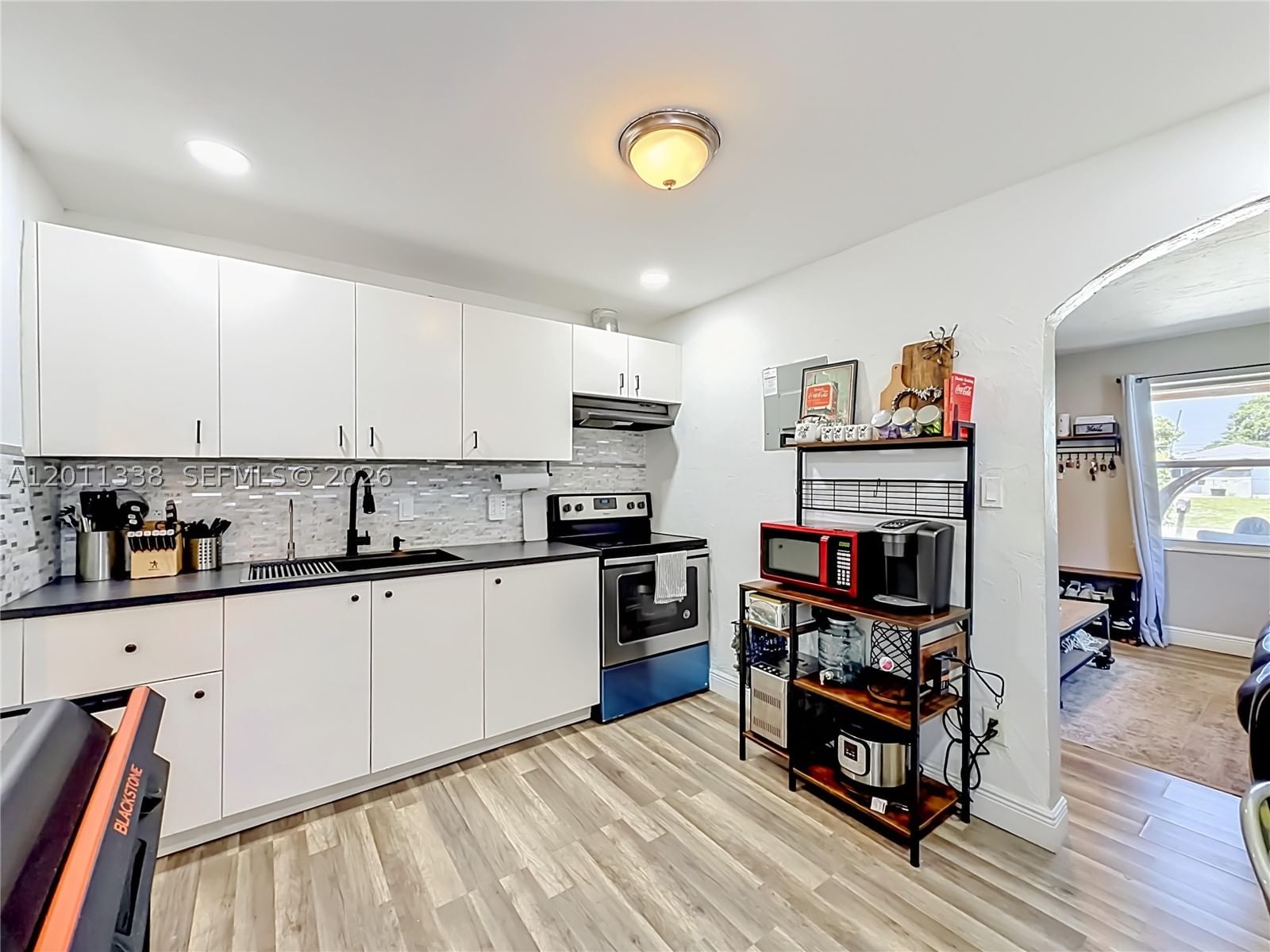 Real estate property located at 800 17th Ter, Broward, Hunters Manor Rev Plat Of, Pompano Beach, FL