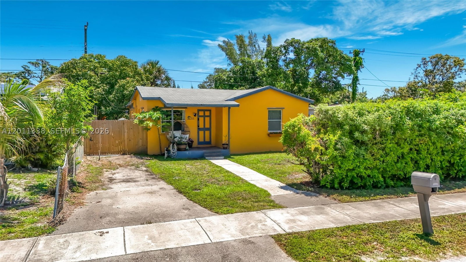 Real estate property located at 800 17th Ter, Broward, Hunters Manor Rev Plat Of, Pompano Beach, FL