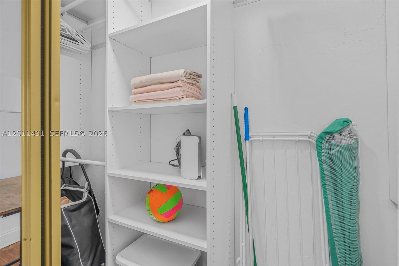Real estate property located at 1555 Pennsylvania Ave #209, Miami-dade, Sobe Phoenix Condo, Miami Beach, FL