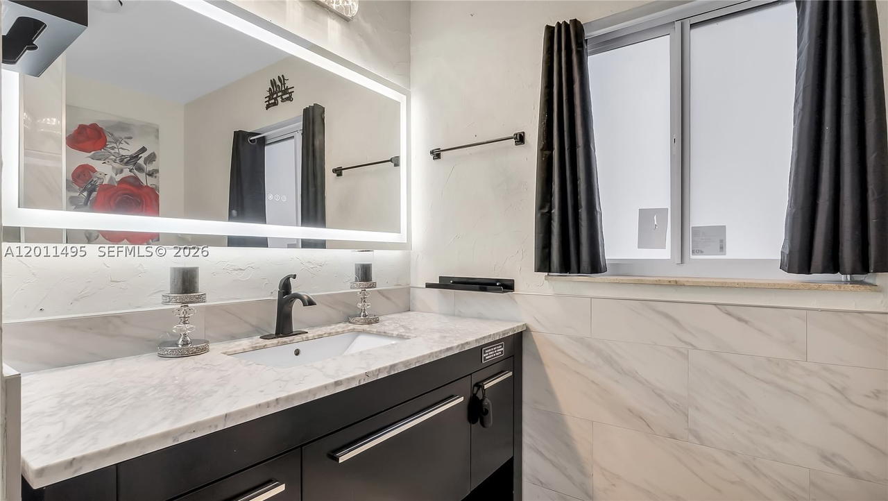 Real estate property located at 9511 8th St, Broward, Pasadena Lakes South, Pembroke Pines, FL
