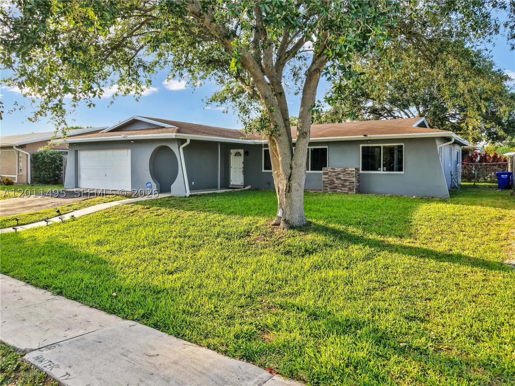 Real estate property located at 9511 8th St, Broward, Pasadena Lakes South, Pembroke Pines, FL