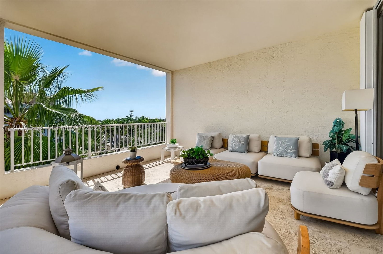 Real estate property located at 705 Crandon Blvd #506, Miami-dade, Resort Villa One Condo, Key Biscayne, FL