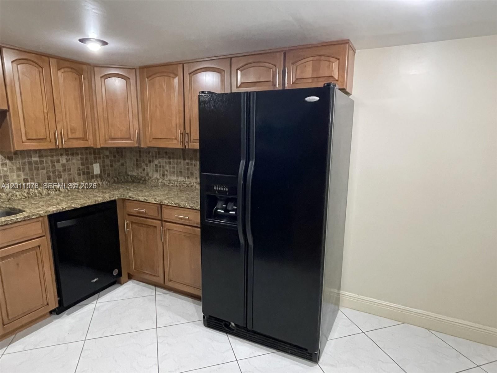 Real estate property located at 491 Racquet Club Rd #303, Broward, Bldg 130 Of Country Club, Weston, FL
