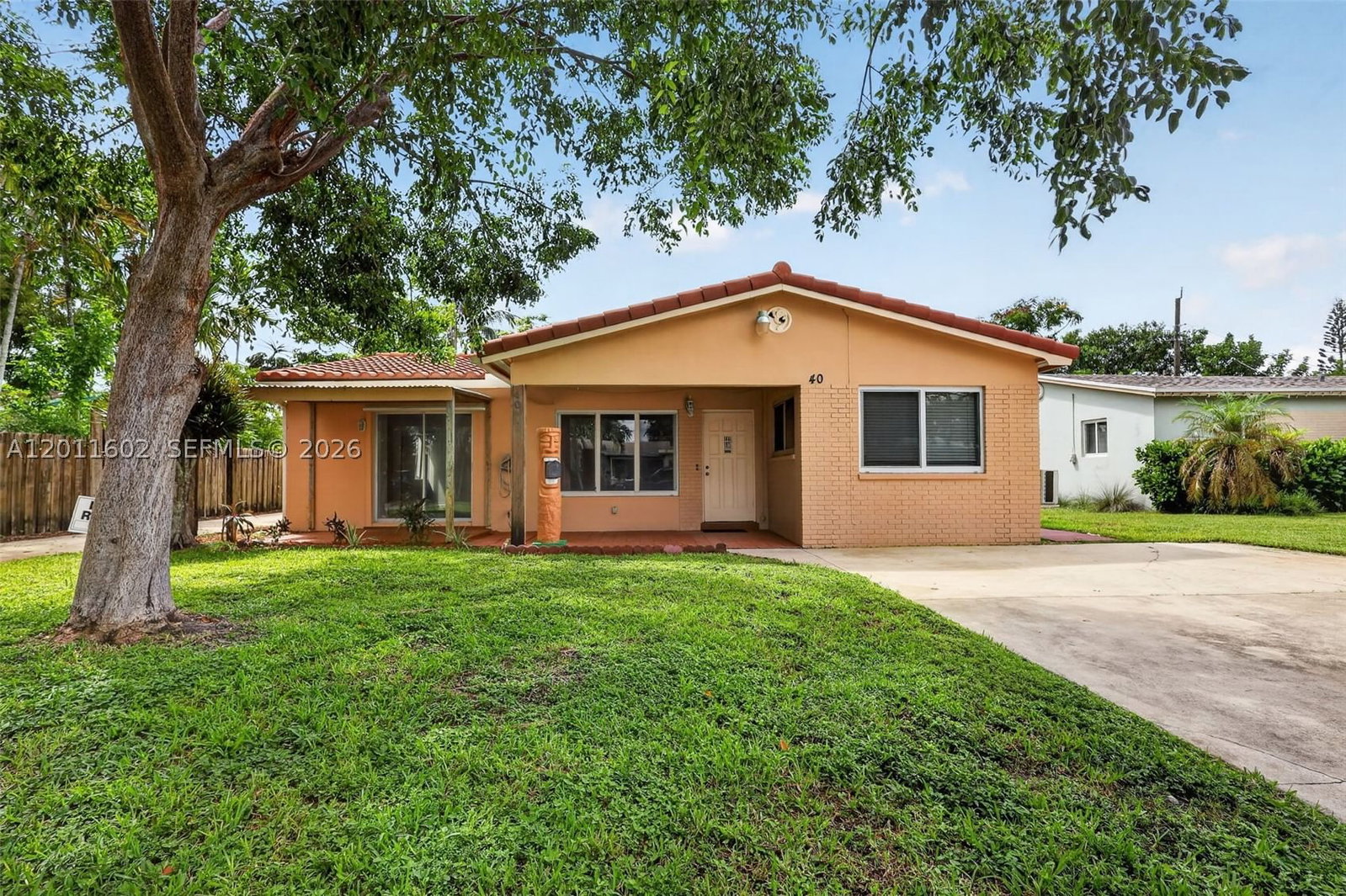 Real estate property located at 40 8th St, Broward, Forrest Homesites, Dania Beach, FL