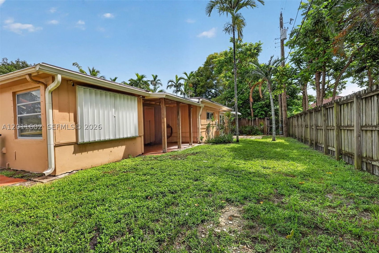 Real estate property located at 40 8th St, Broward, Forrest Homesites, Dania Beach, FL