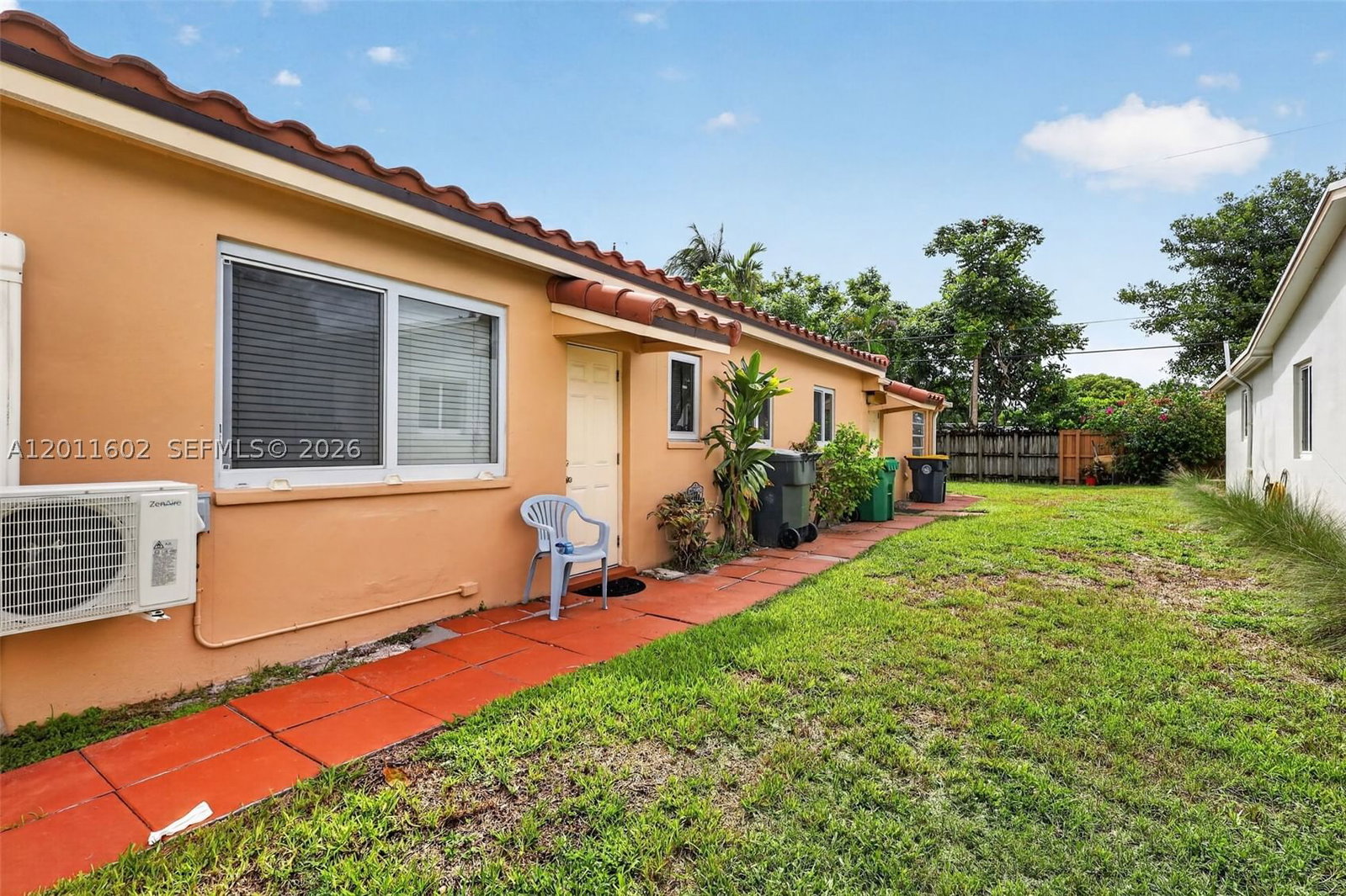 Real estate property located at 40 8th St, Broward, Forrest Homesites, Dania Beach, FL