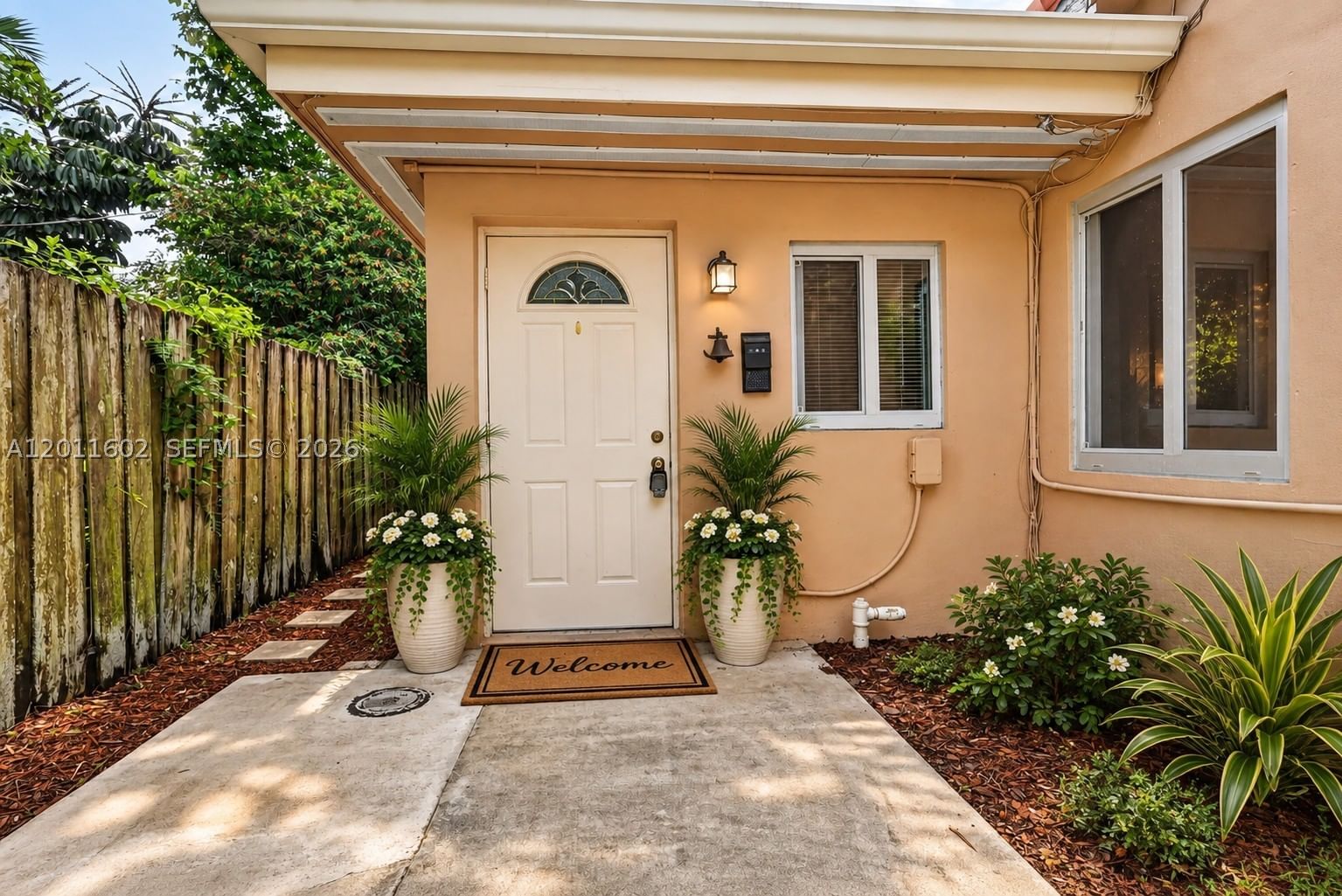 Real estate property located at 40 8th St, Broward, Forrest Homesites, Dania Beach, FL