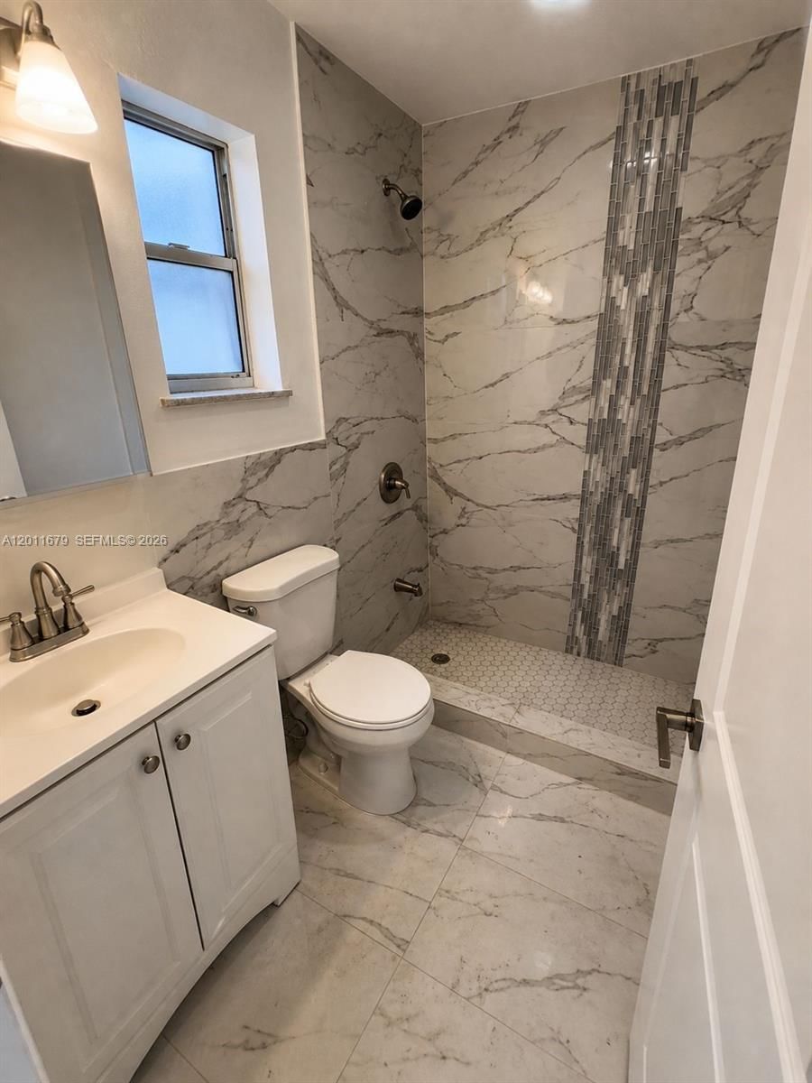 Real estate property located at 6228 4th Ave, Miami-dade, Gordon Dale Pk, Miami, FL