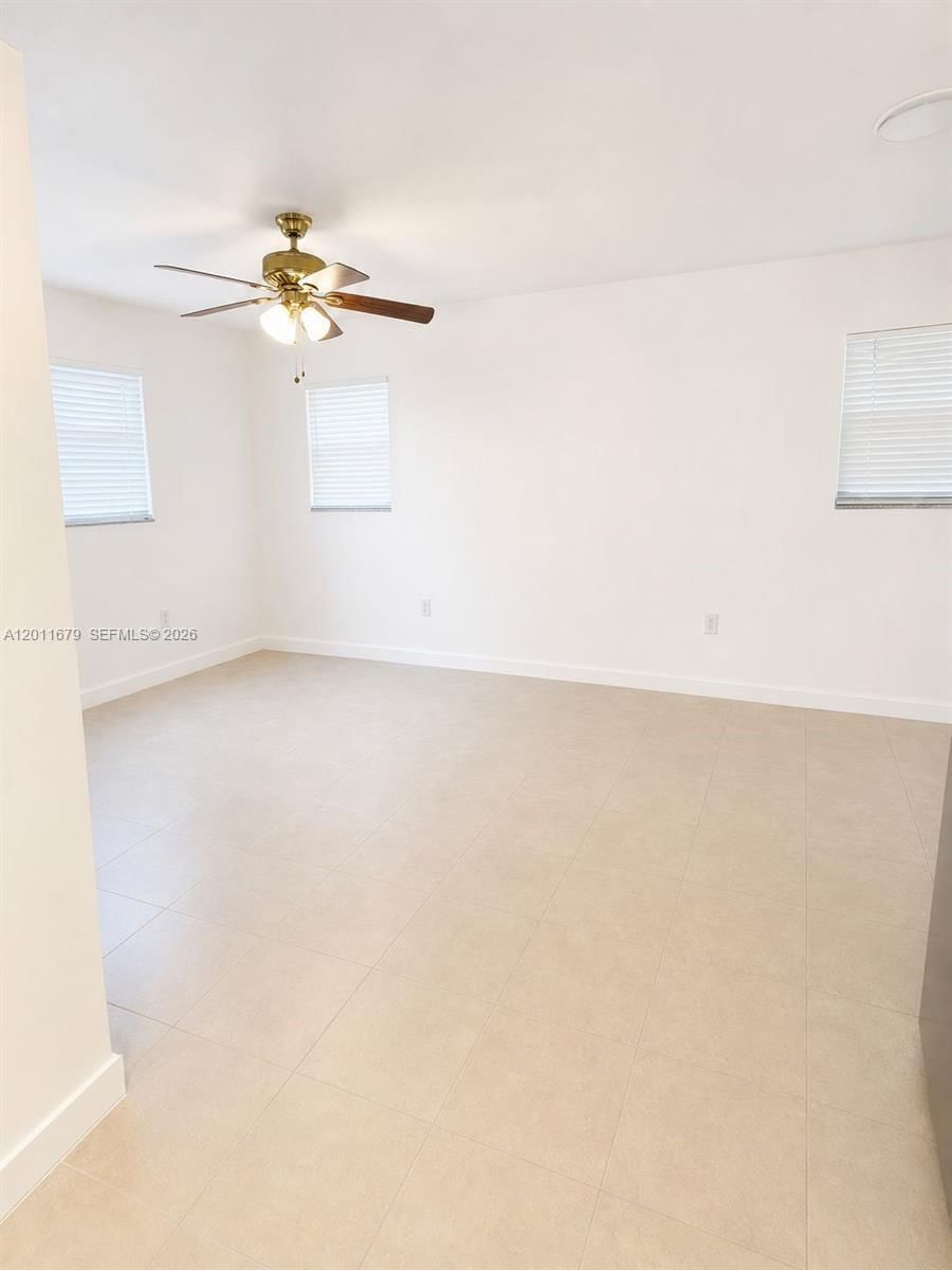 Real estate property located at 6228 4th Ave, Miami-dade, Gordon Dale Pk, Miami, FL