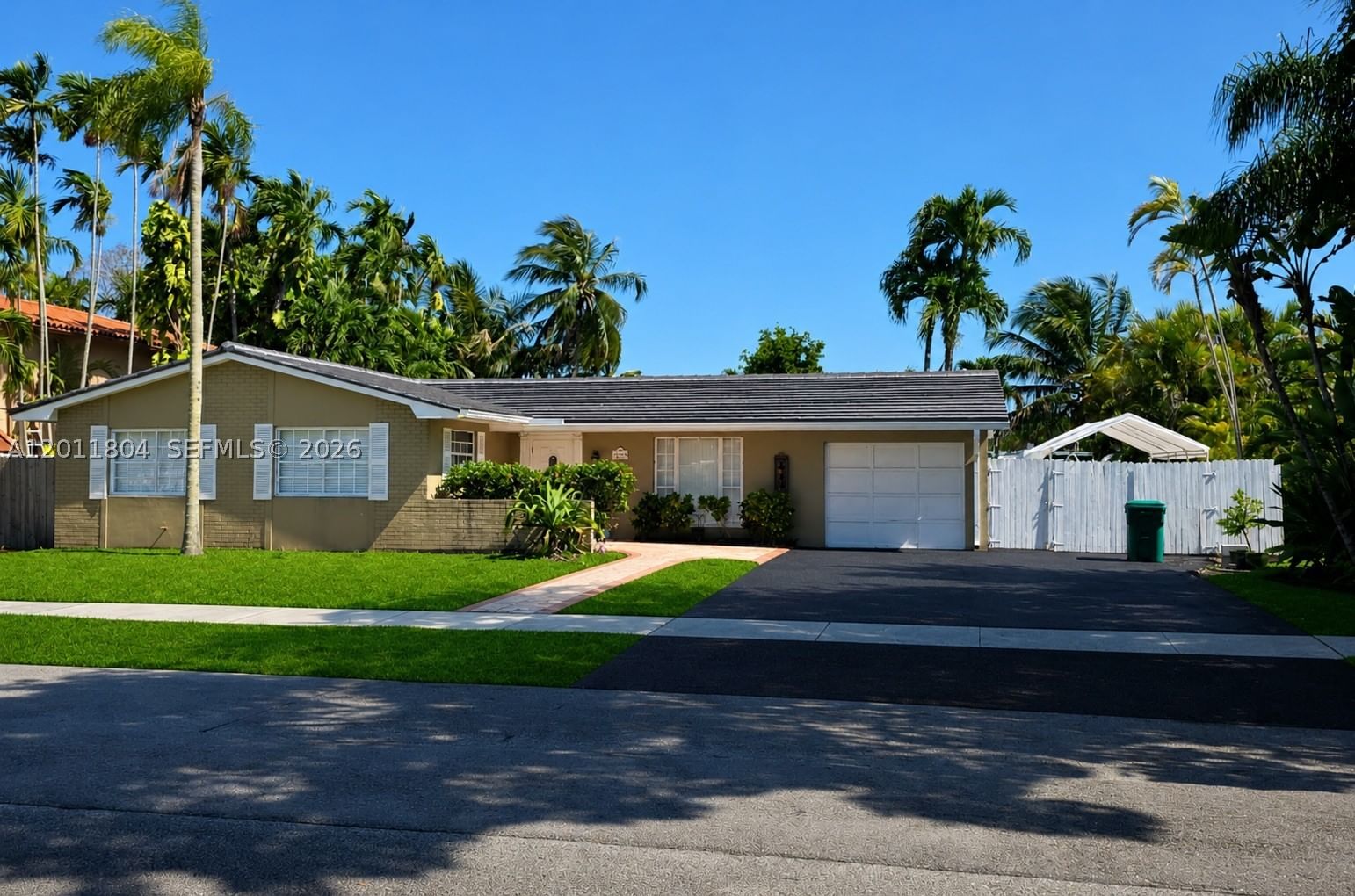 Real estate property located at 14020 83rd St, Miami-dade, Kendale Lakes Sec One, Miami, FL