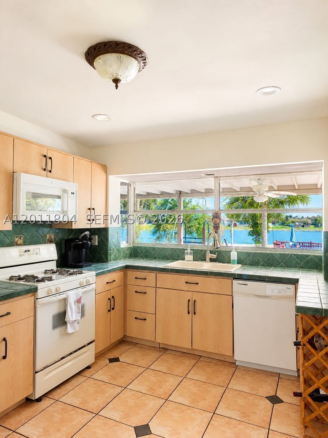 Real estate property located at 14020 83rd St, Miami-dade, Kendale Lakes Sec One, Miami, FL