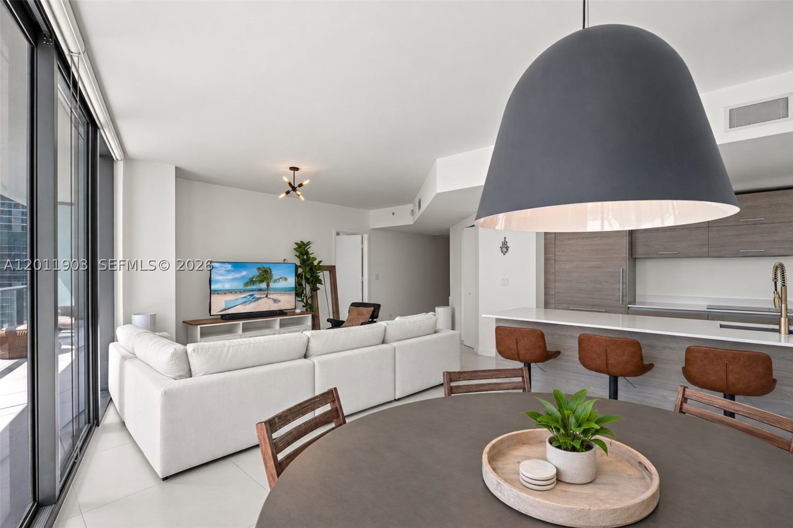 Real estate property located at 1300 Miami Ave #2001, Miami-dade, 1300 S Miami Avenue Condo, Miami, FL