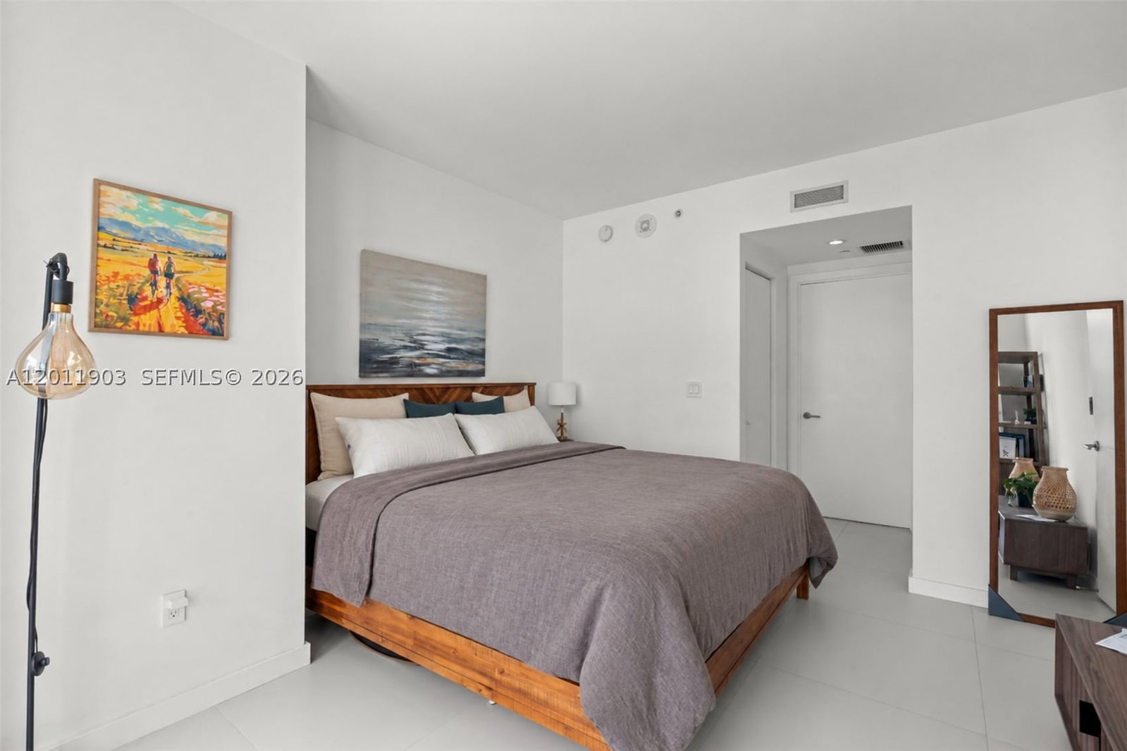 Real estate property located at 1300 Miami Ave #2001, Miami-dade, 1300 S Miami Avenue Condo, Miami, FL