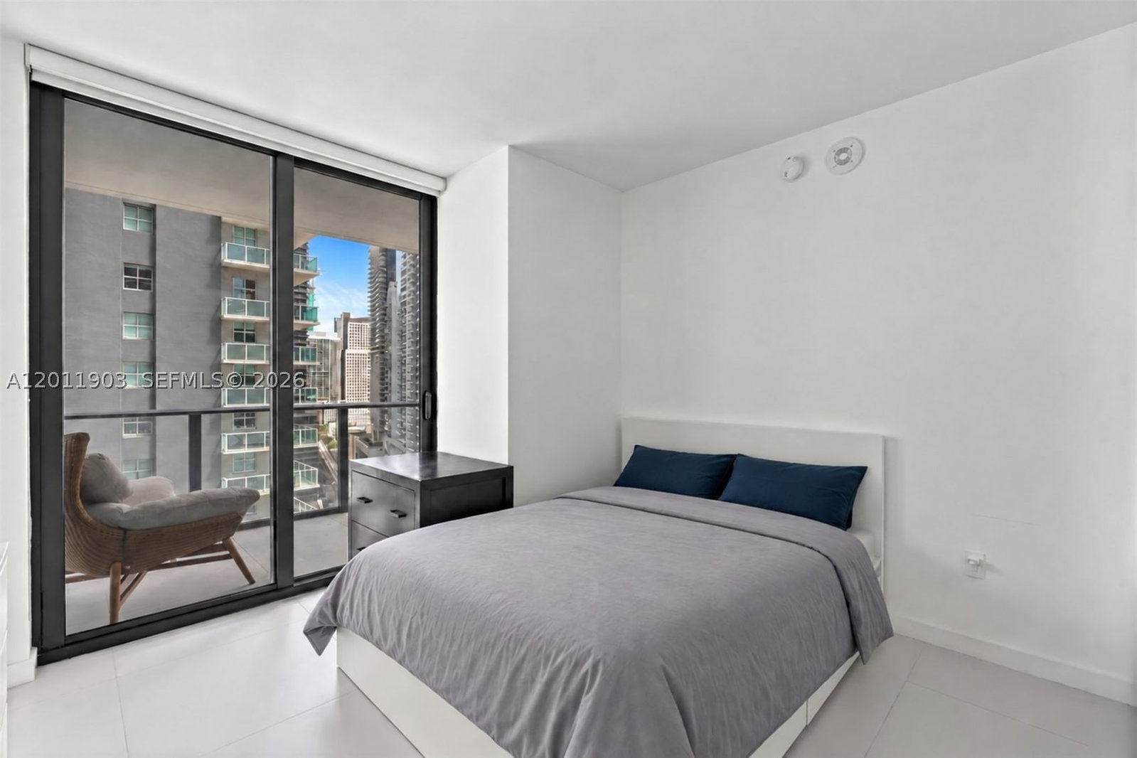 Real estate property located at 1300 Miami Ave #2001, Miami-dade, 1300 S Miami Avenue Condo, Miami, FL