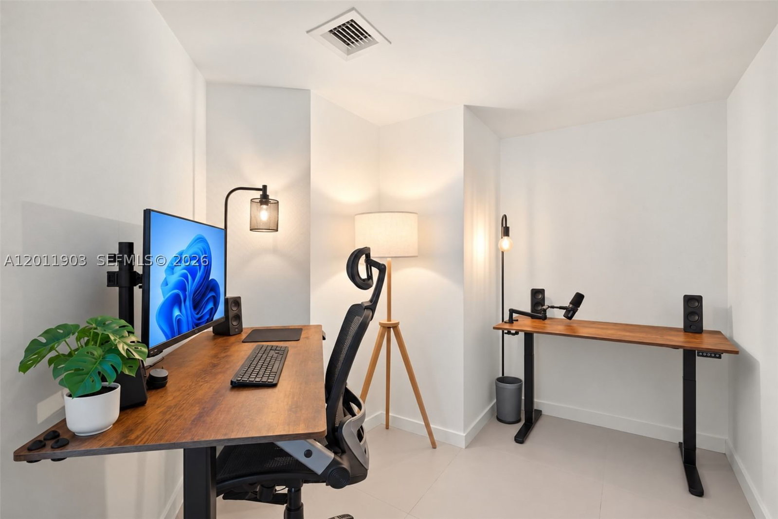 Real estate property located at 1300 Miami Ave #2001, Miami-dade, 1300 S Miami Avenue Condo, Miami, FL