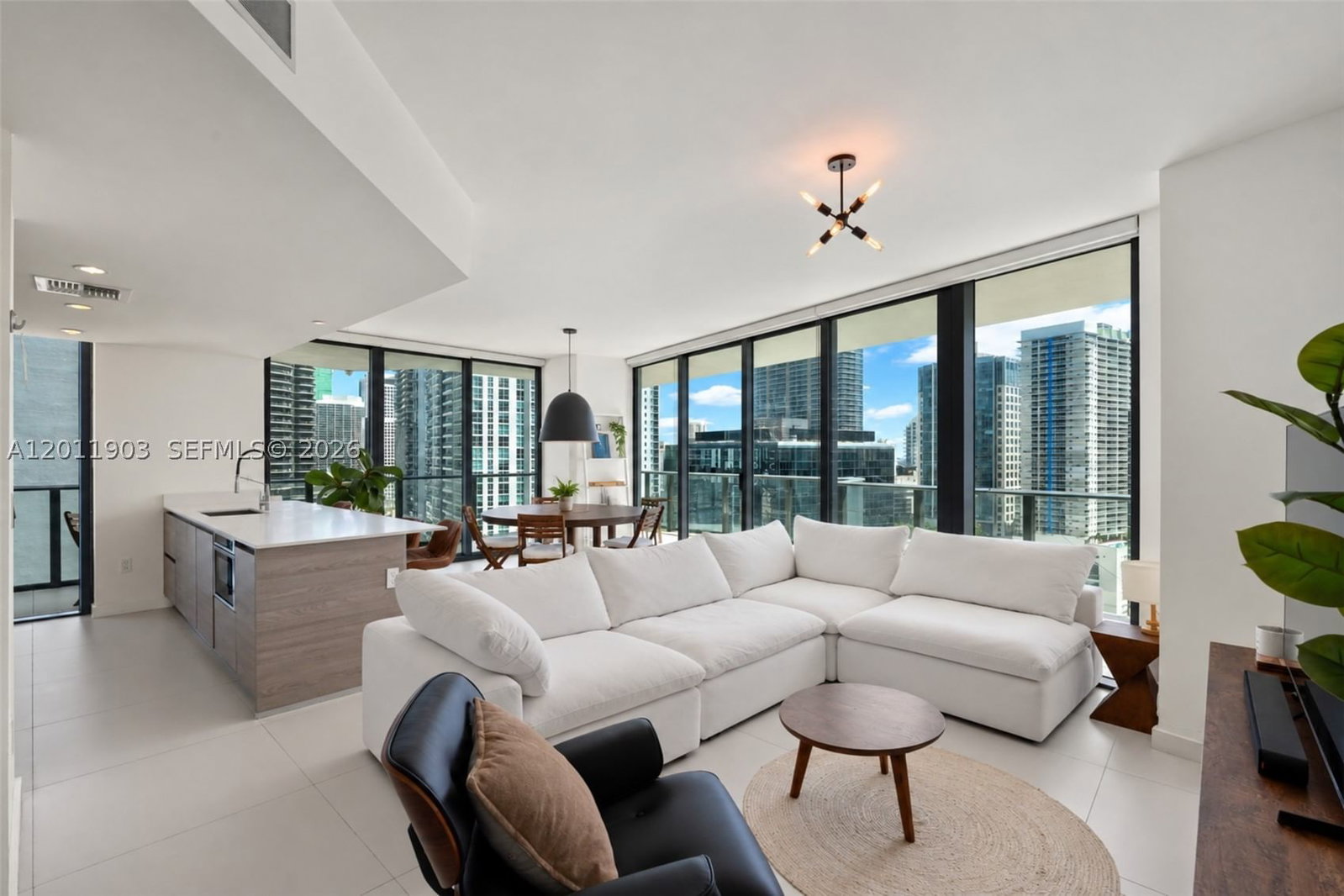 Real estate property located at 1300 Miami Ave #2001, Miami-dade, 1300 S Miami Avenue Condo, Miami, FL