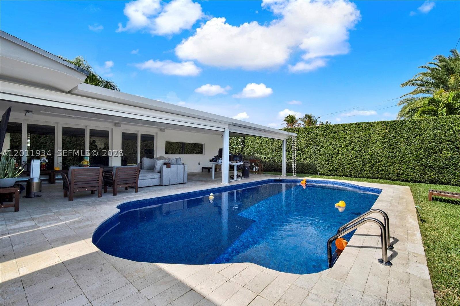 Real estate property located at 21015 19th Ct, Miami-dade, Highland Gardens, Miami, FL