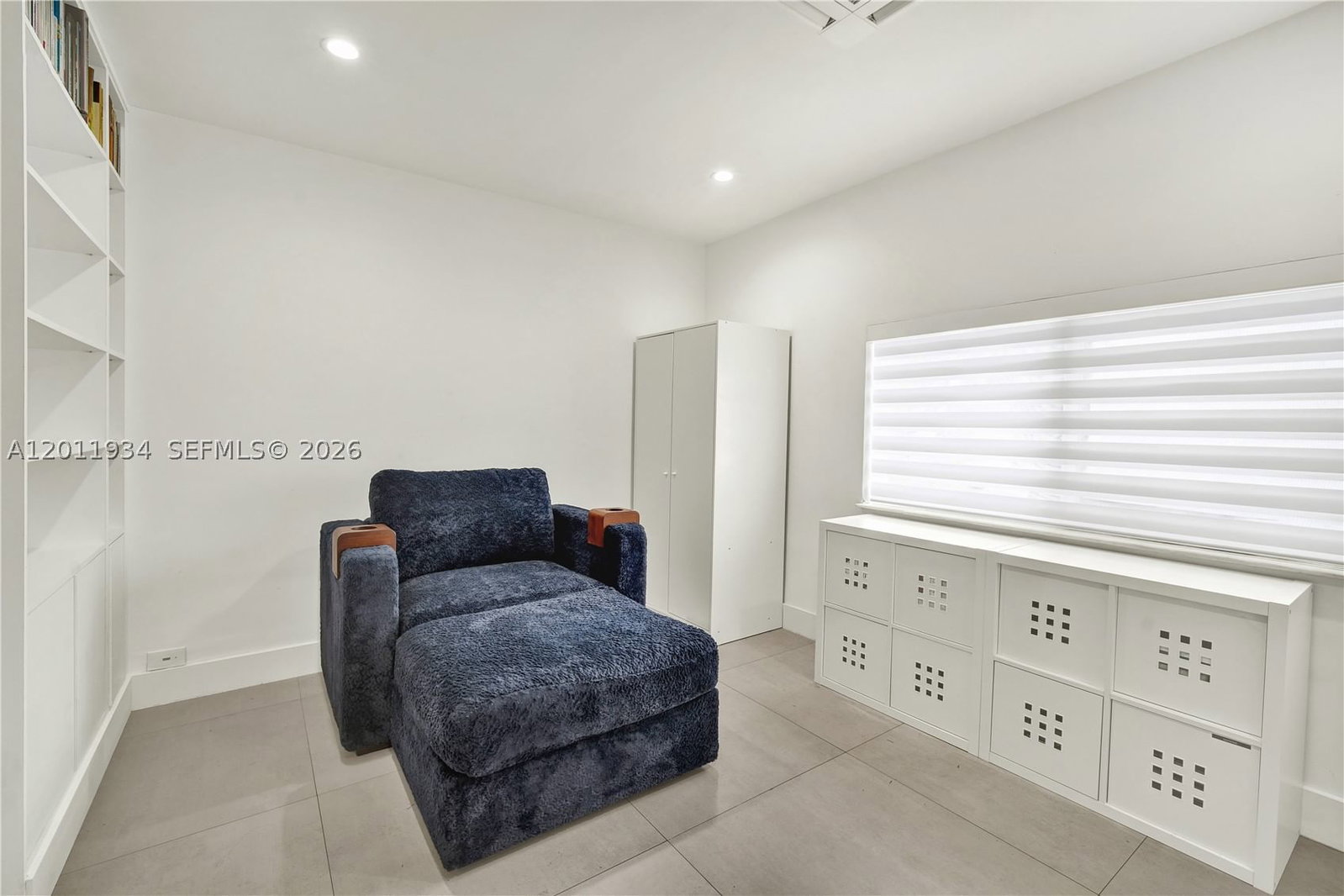 Real estate property located at 21015 19th Ct, Miami-dade, Highland Gardens, Miami, FL