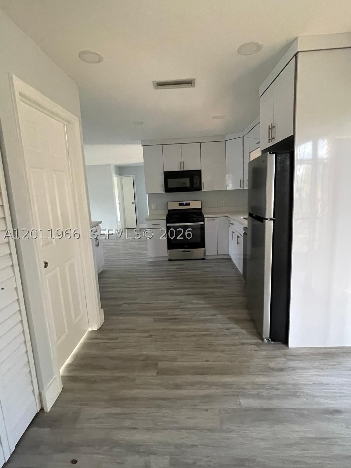 Real estate property located at 11500 39th St, Broward, Sunrise Golf Vlg Sec 24, Sunrise, FL