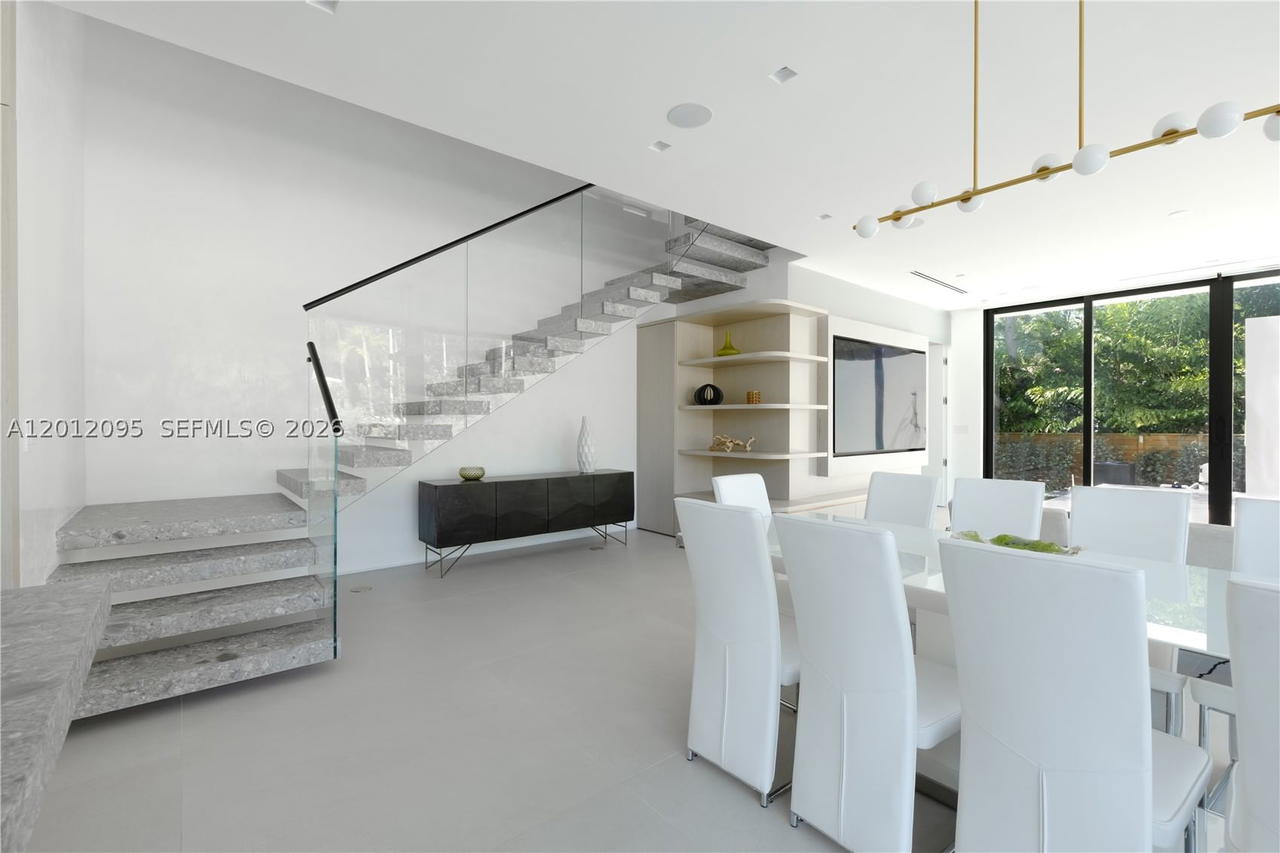 Real estate property located at 861 91st Ter, Miami-dade, Golden Gate Park Addn, Miami Shores, FL