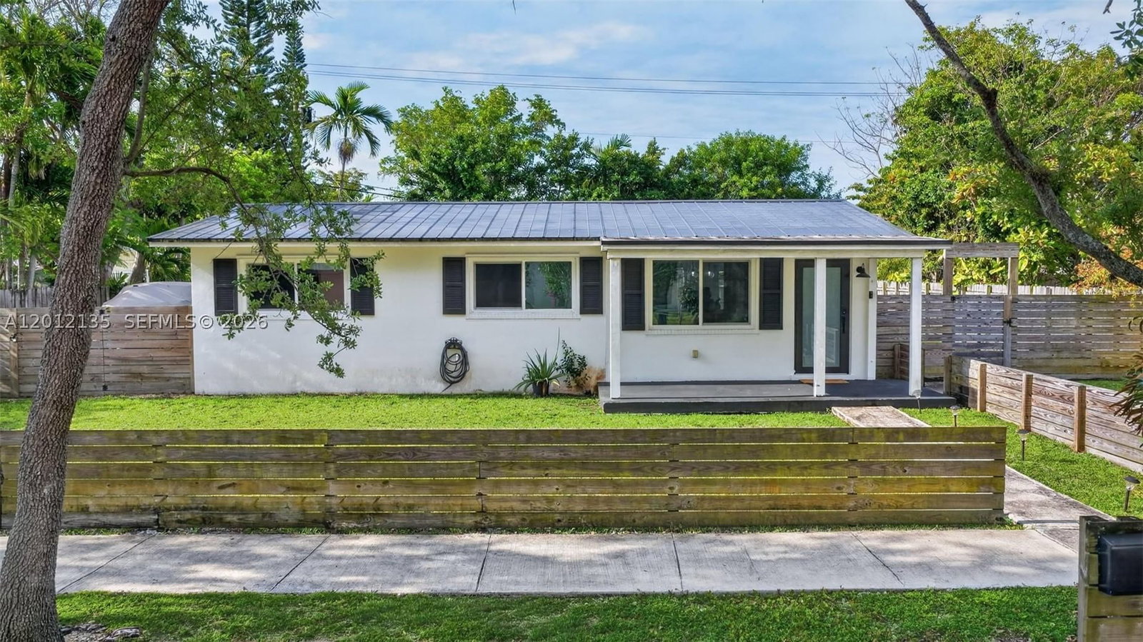 Real estate property located at 9240 Marine Dr, Miami-dade, Cutler Ridge Sec 4, Cutler Bay, FL