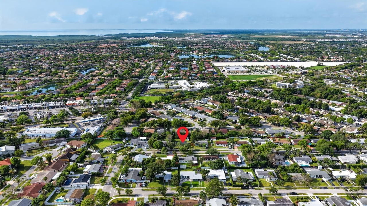 Real estate property located at 9240 Marine Dr, Miami-dade, Cutler Ridge Sec 4, Cutler Bay, FL