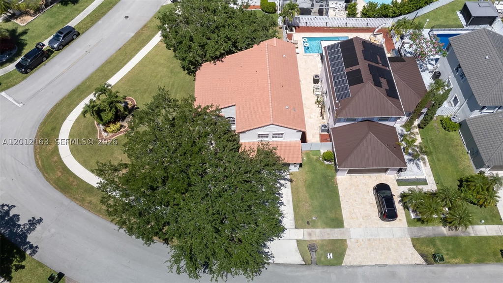 Real estate property located at 1910 180th Way, Broward, Silver Lakes At Pembroke, Pembroke Pines, FL