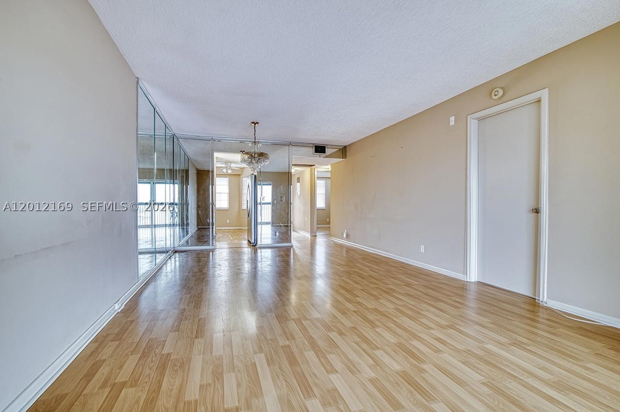 Real estate property located at 12950 13th St #412D, Broward, Hawthorne At Century Vill, Pembroke Pines, FL