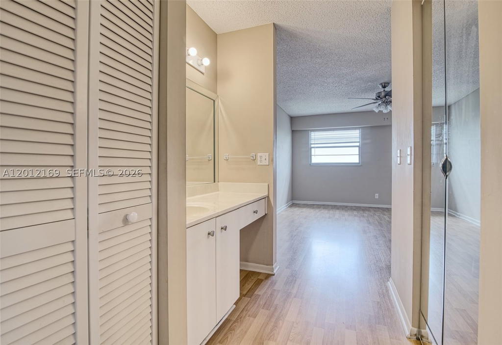 Real estate property located at 12950 13th St #412D, Broward, Hawthorne At Century Vill, Pembroke Pines, FL