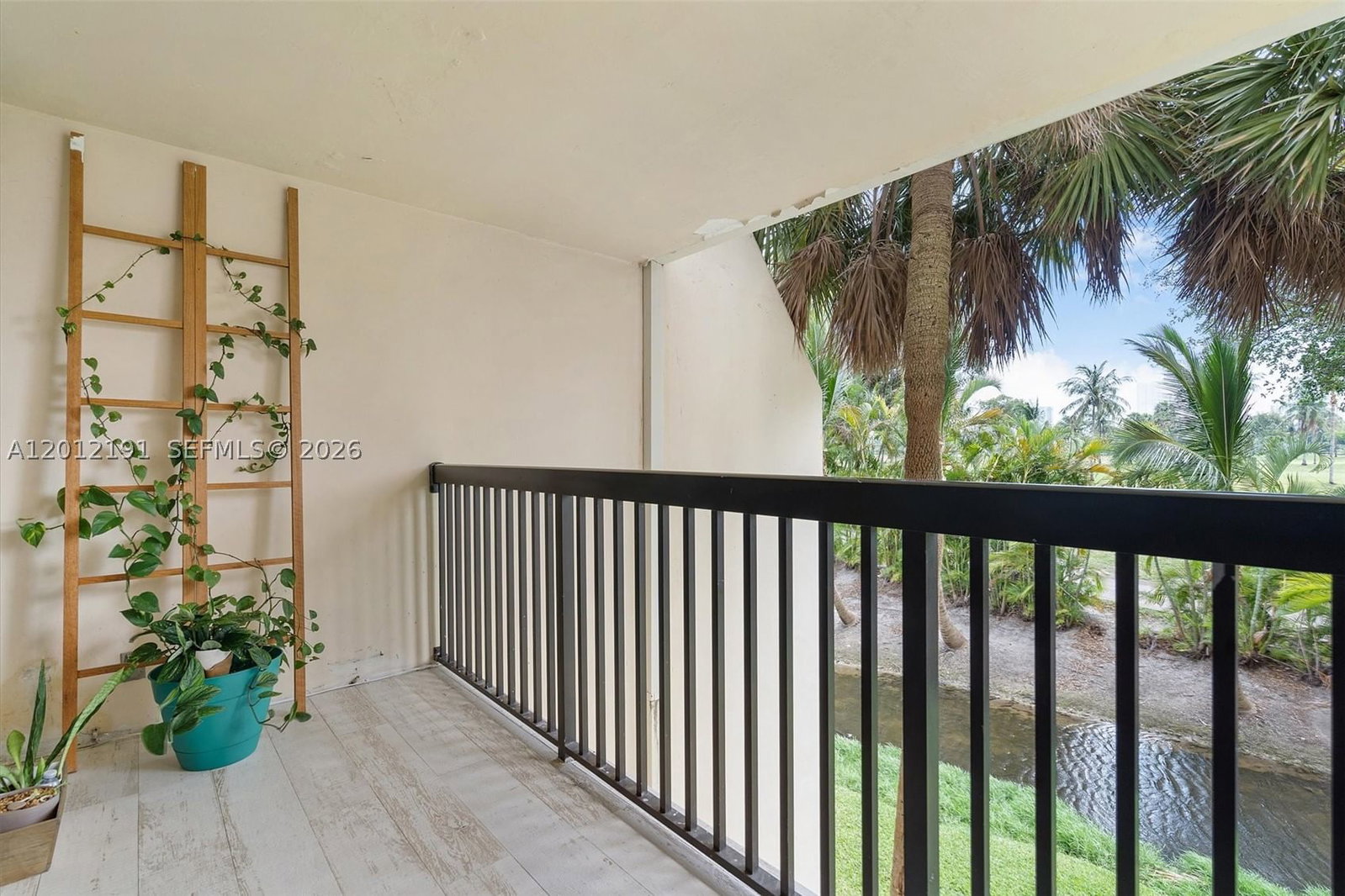 Real estate property located at 20341 Country Club Dr TH-11, Miami-dade, Coronado Condo- Tower Ii, Aventura, FL