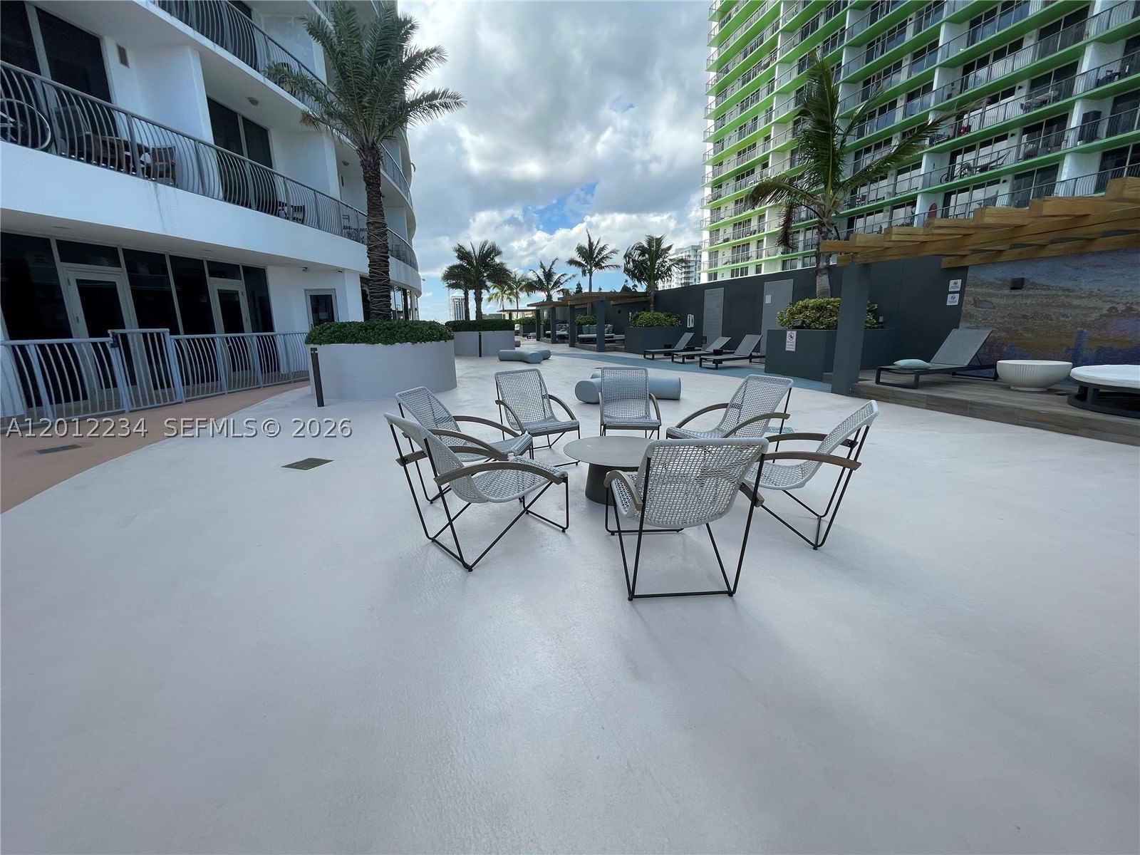 Real estate property located at 1750 Bayshore Dr #3403, Miami-dade, Opera Tower Condo, Miami, FL