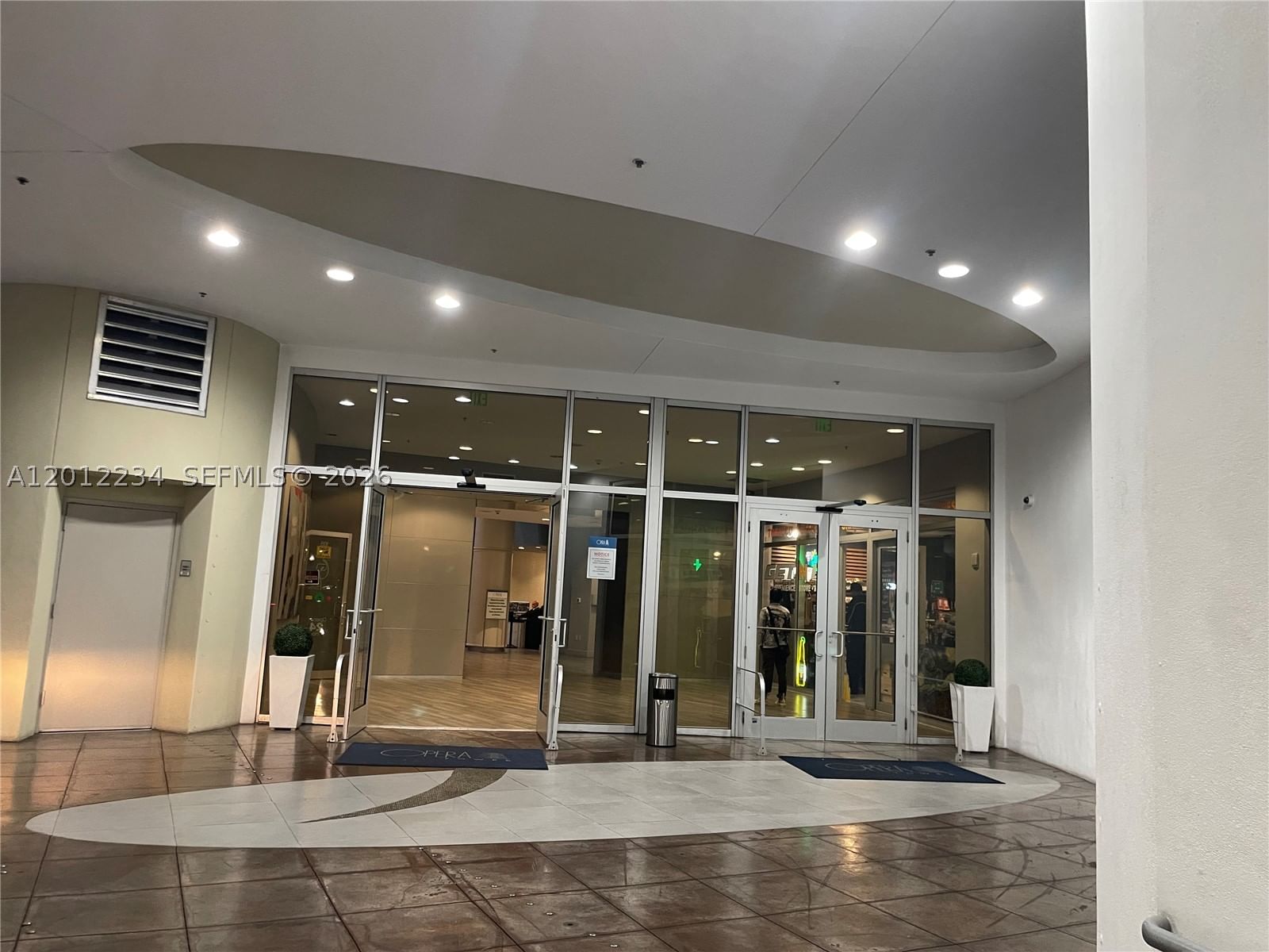 Real estate property located at 1750 Bayshore Dr #3403, Miami-dade, Opera Tower Condo, Miami, FL