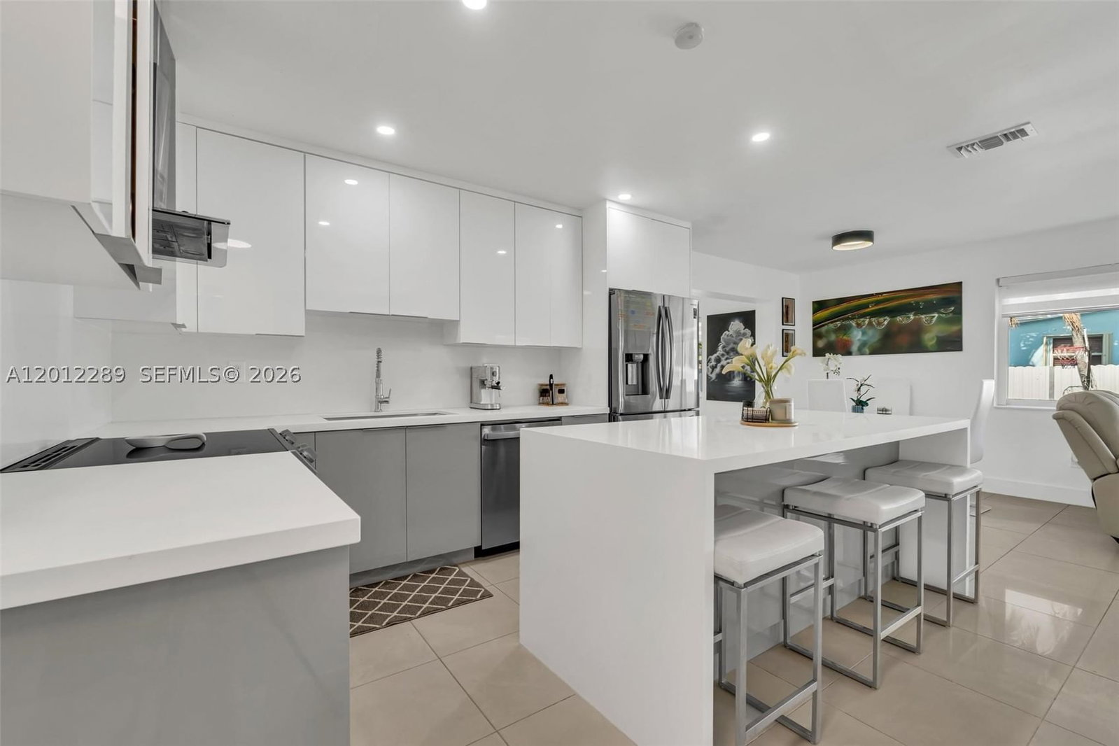Real estate property located at 11500 57th Ter, Miami-dade, Westwood Lake 8th Addn, Miami, FL