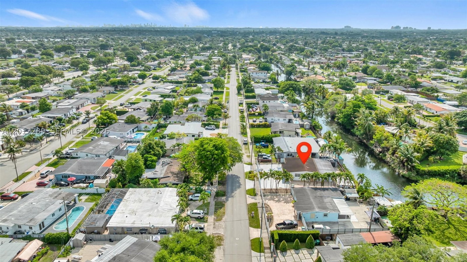 Real estate property located at 11500 57th Ter, Miami-dade, Westwood Lake 8th Addn, Miami, FL