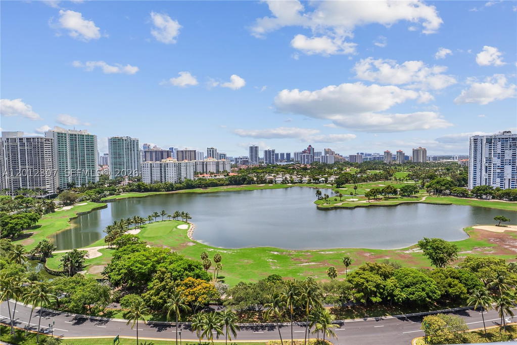 Real estate property located at 3675 Country Club Dr #2008, Miami-dade, Aventura Eldorado Condo, Aventura, FL