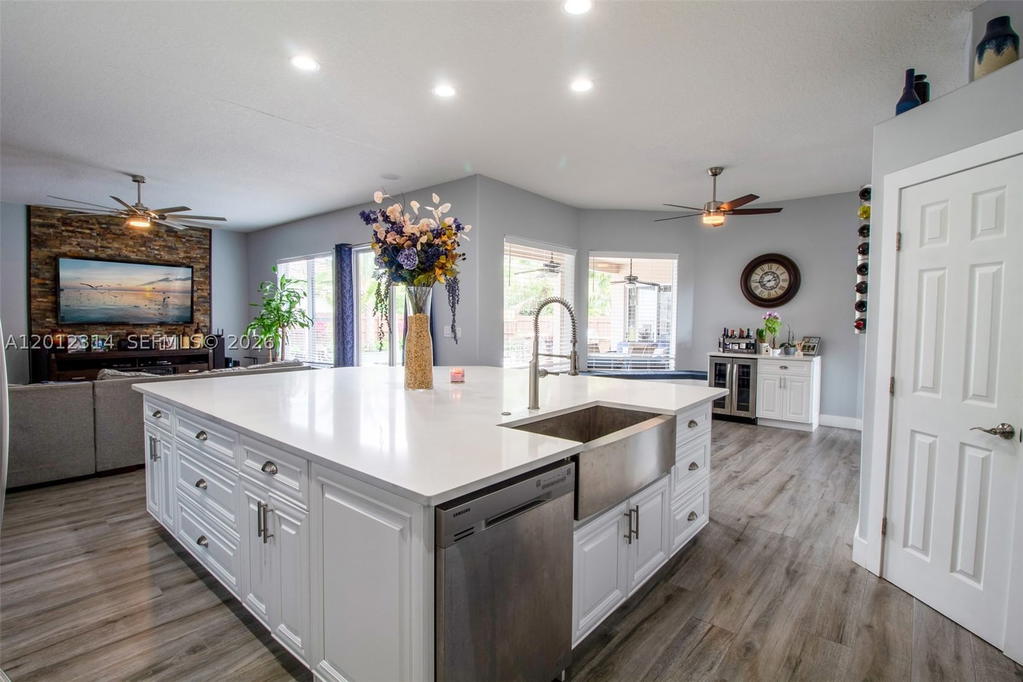 Real estate property located at 2910 Fairways Dr, Miami-dade, Fairways At Keys Gate, Homestead, FL