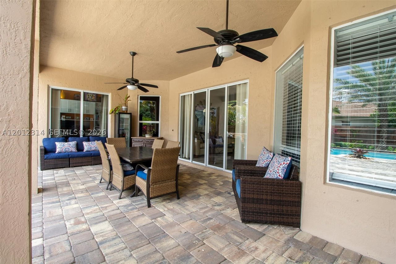 Real estate property located at 2910 Fairways Dr, Miami-dade, Fairways At Keys Gate, Homestead, FL