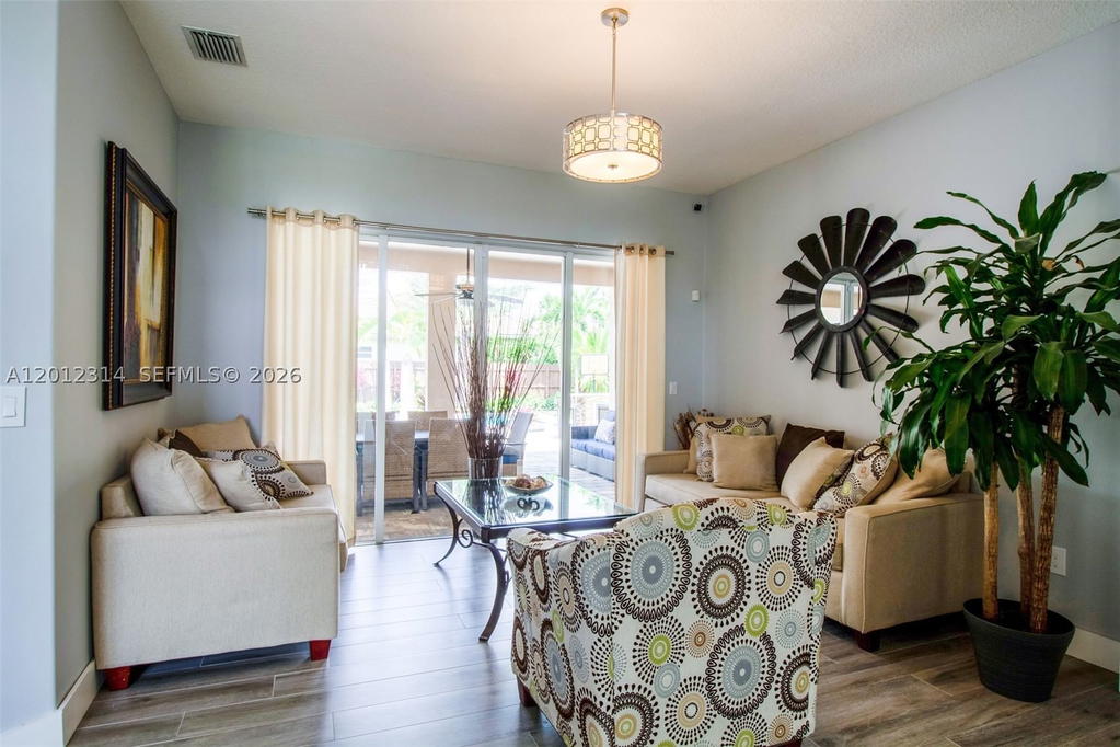 Real estate property located at 2910 Fairways Dr, Miami-dade, Fairways At Keys Gate, Homestead, FL
