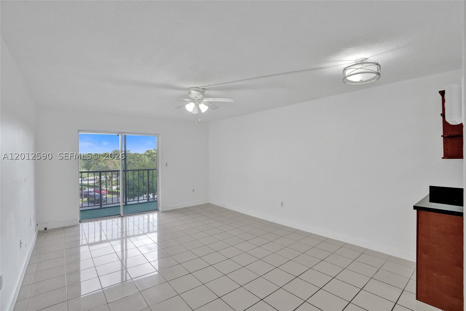 Real estate property located at 14250 62nd St #408, Miami-dade, Cypress Club Of Kendale C, Miami, FL