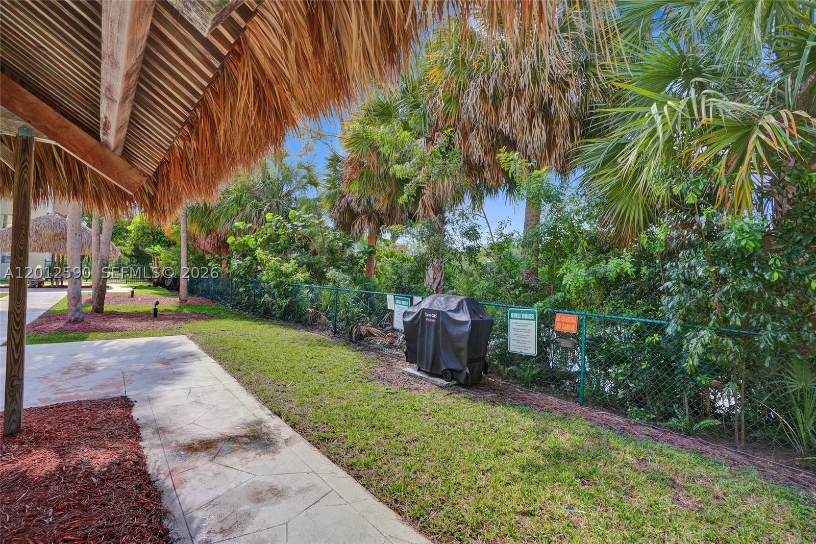 Real estate property located at 14250 62nd St #408, Miami-dade, Cypress Club Of Kendale C, Miami, FL