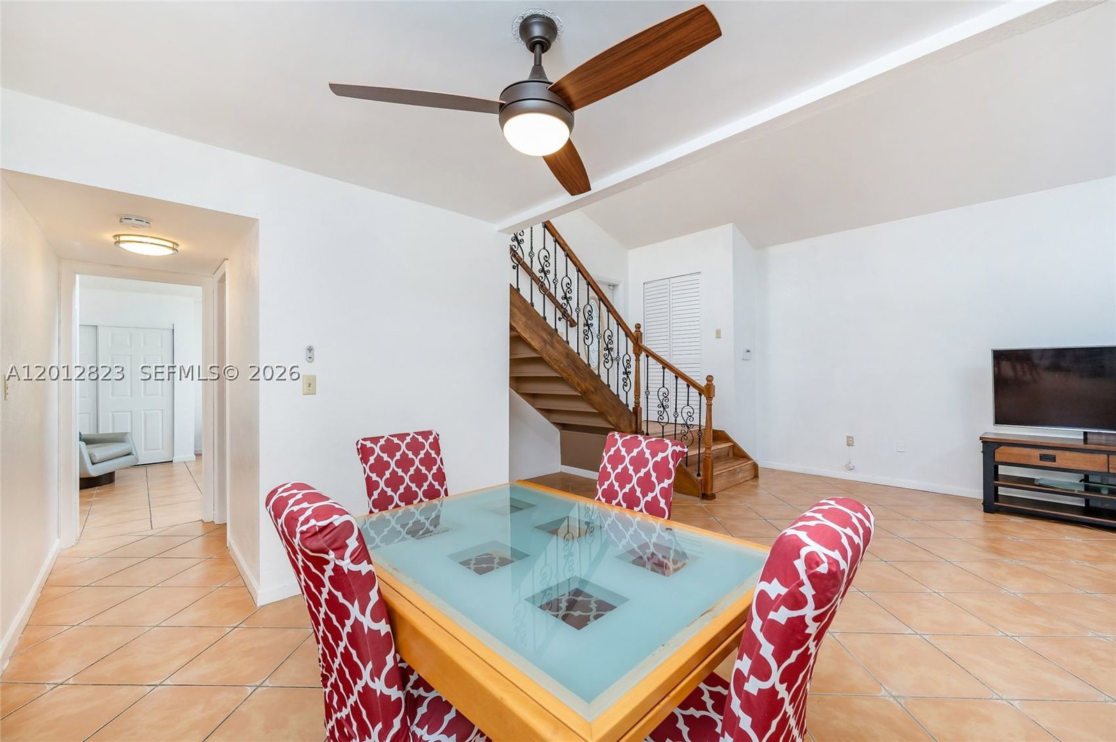 Real estate property located at 1007 106th Ave Cir, Miami-dade, Fontainebleau Park West V, Miami, FL