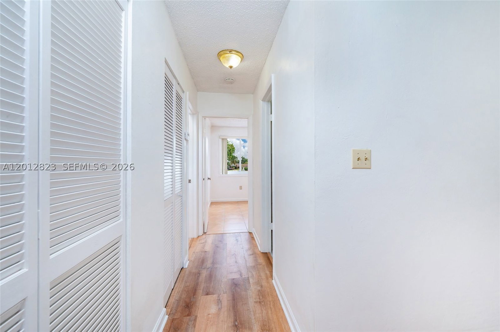 Real estate property located at 1007 106th Ave Cir, Miami-dade, Fontainebleau Park West V, Miami, FL
