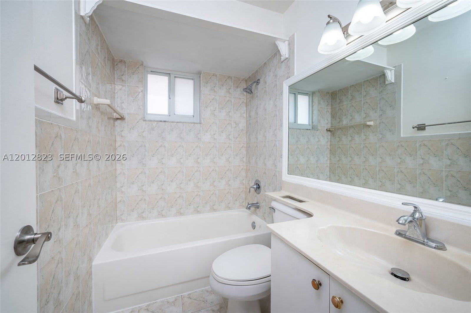 Real estate property located at 1007 106th Ave Cir, Miami-dade, Fontainebleau Park West V, Miami, FL