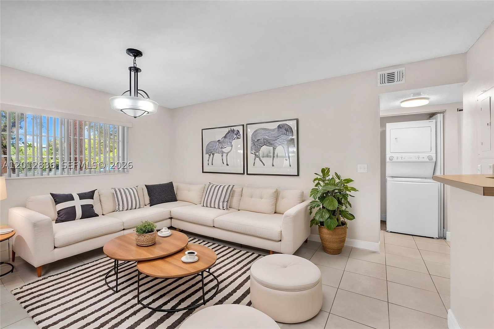 Real estate property located at 3690 56th Ave #903, Broward, Lakewood At Emerald Hills, Hollywood, FL