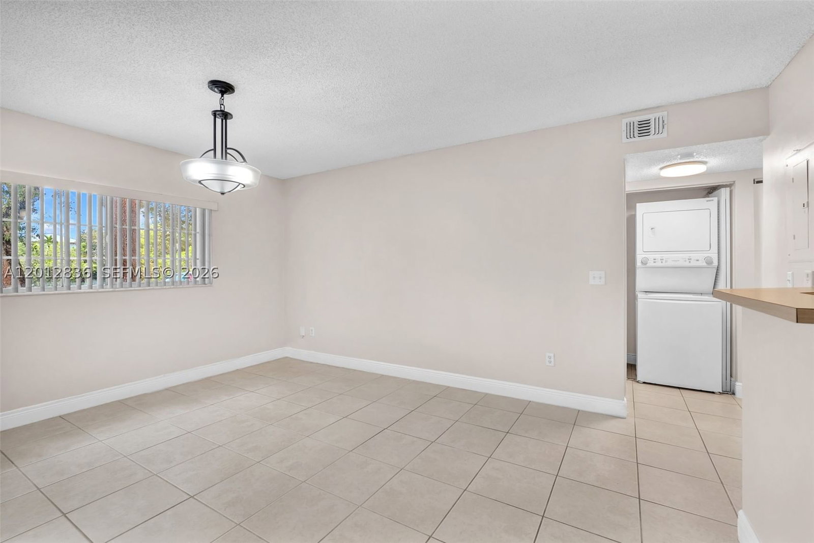 Real estate property located at 3690 56th Ave #903, Broward, Lakewood At Emerald Hills, Hollywood, FL