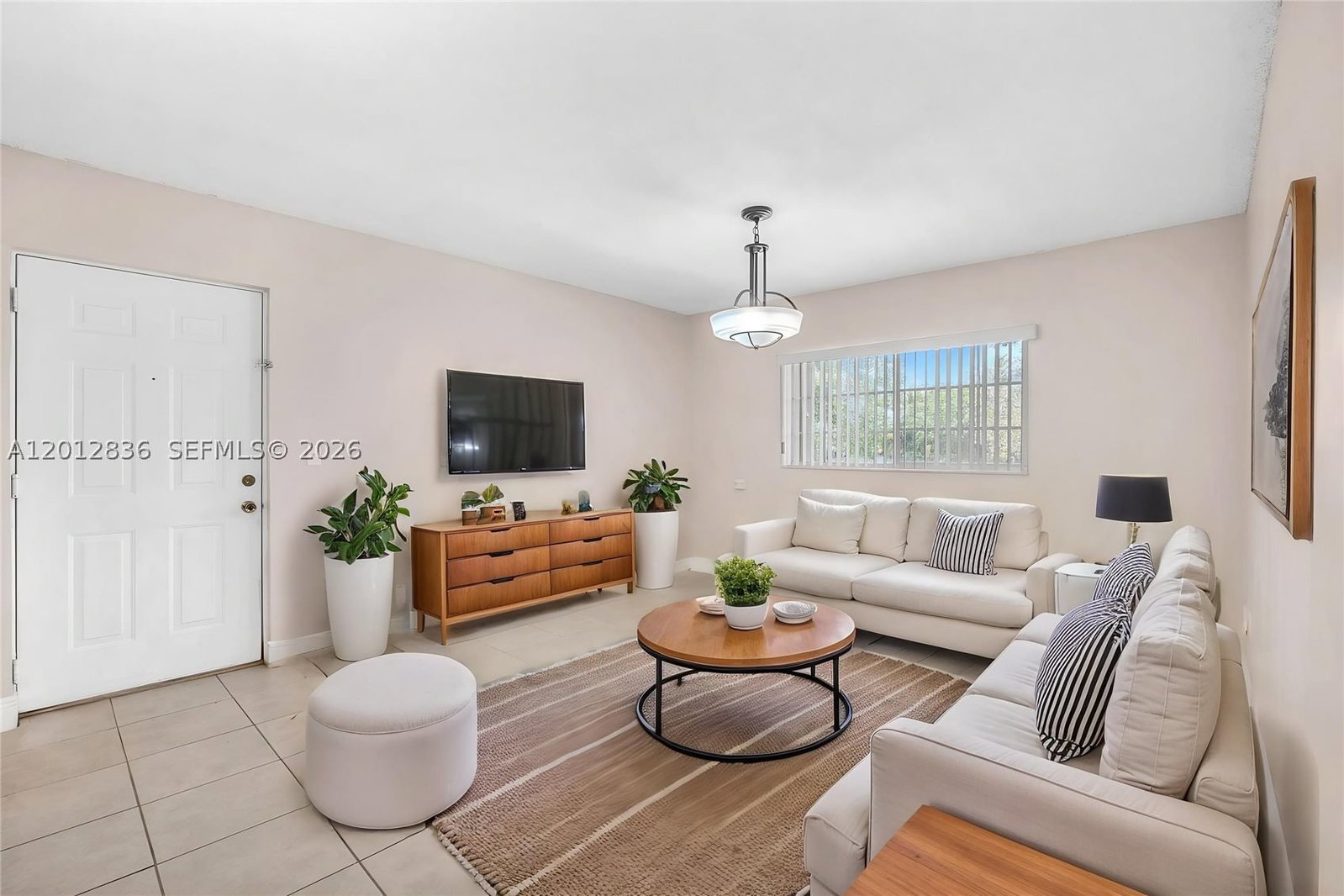 Real estate property located at 3690 56th Ave #903, Broward, Lakewood At Emerald Hills, Hollywood, FL
