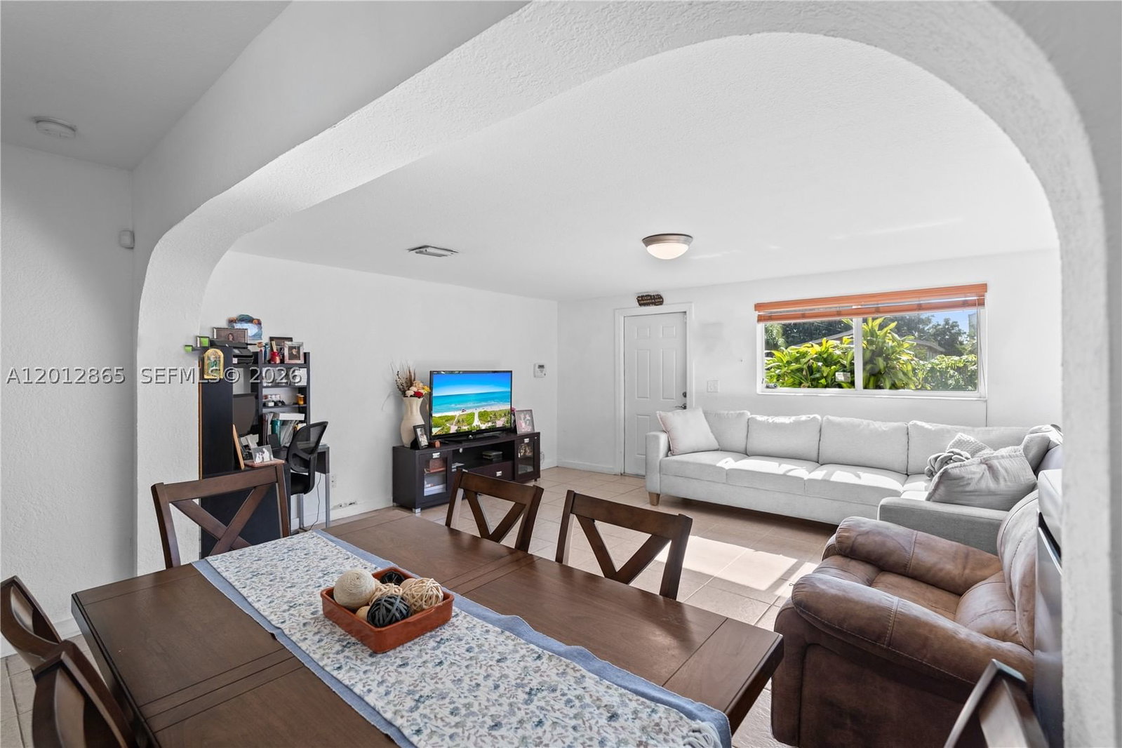 Real estate property located at 5300 30th Pl, Miami-dade, Glenwood Hgts, Miami, FL