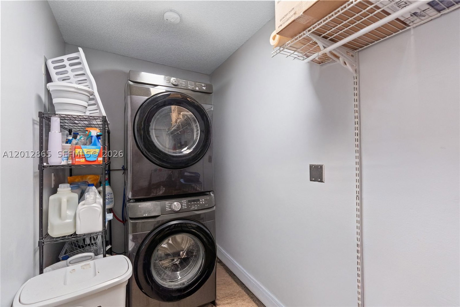 Real estate property located at 5300 30th Pl, Miami-dade, Glenwood Hgts, Miami, FL