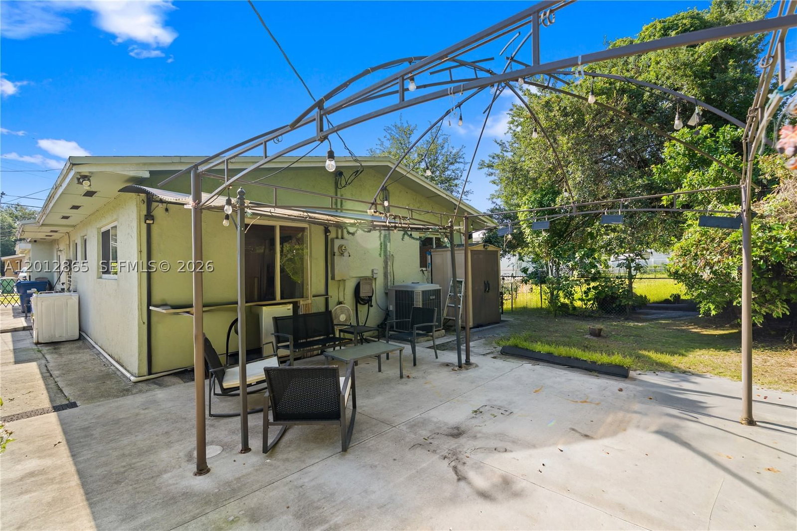 Real estate property located at 5300 30th Pl, Miami-dade, Glenwood Hgts, Miami, FL