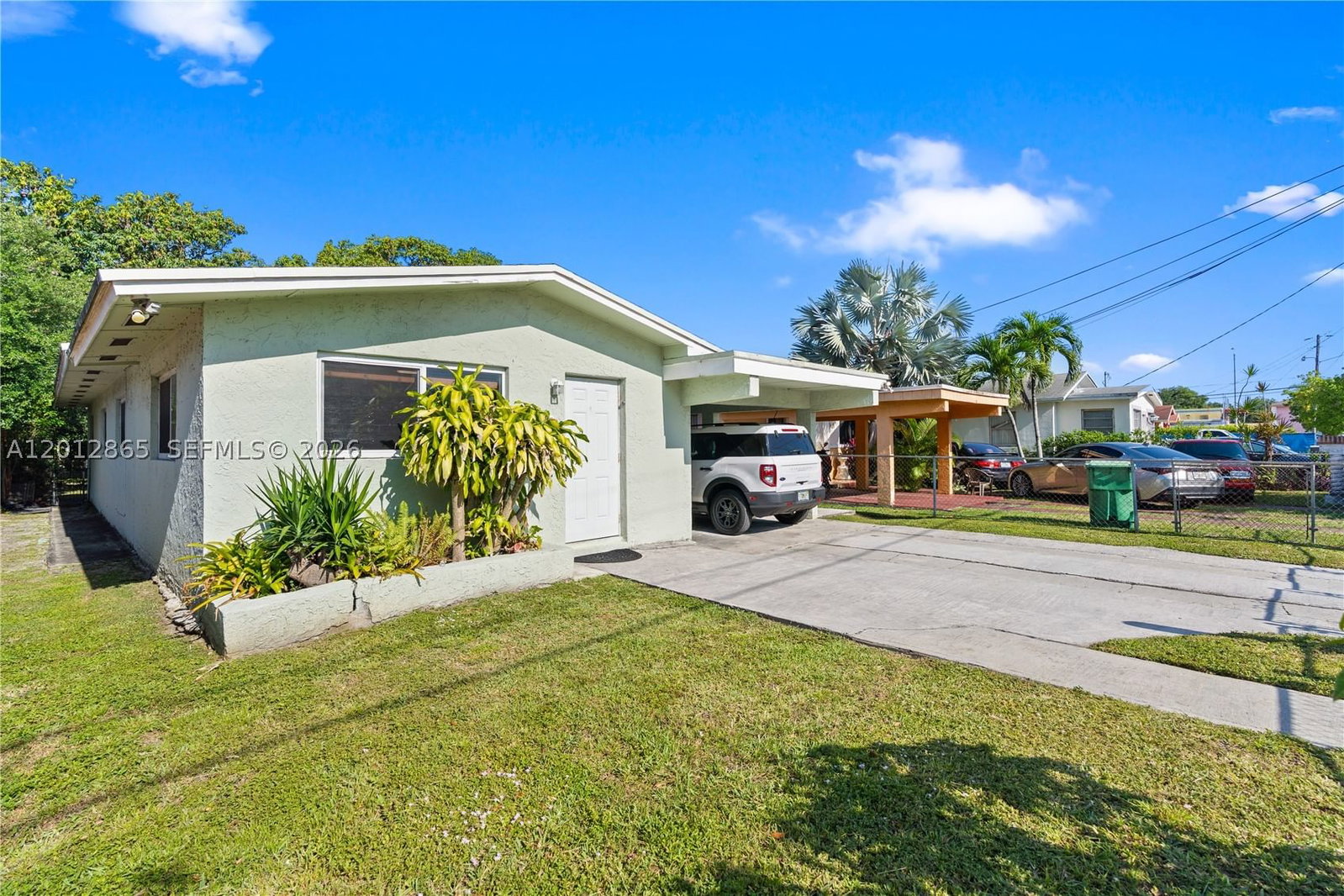 Real estate property located at 5300 30th Pl, Miami-dade, Glenwood Hgts, Miami, FL